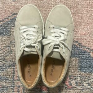 J/Slides Classic Cream Sneakers